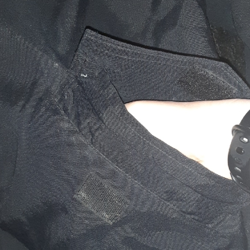 GAP Black Jacket with Grey Stripes - Picture 4 of 8